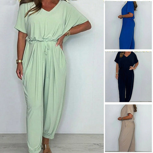 Solid color loose jumpsuit with V-neck