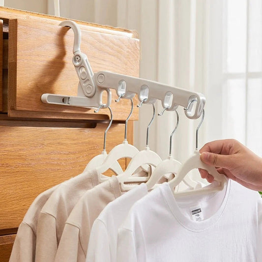 🧥📦 Foldable clothes hanger – 5 hooks, space-saving, perfect for travel!