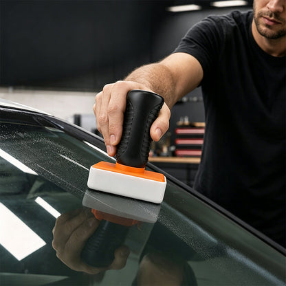 ❄️Summerfresh 50% OFF!✨2-in-1 Windscreen & Car Glass Deep Cleaner – Oil Film & Water Spot Remover with Built-In Applicator, 100ml